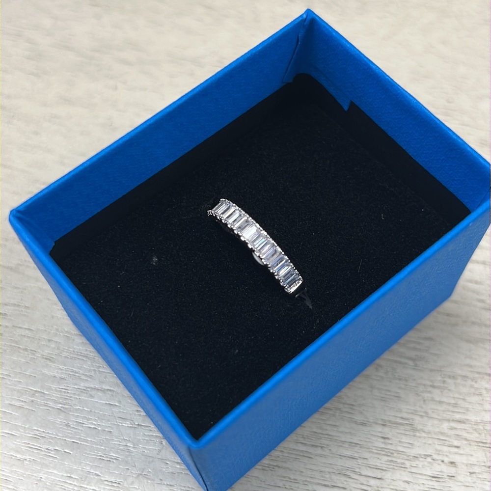 NIB - JTV White Cubic Zirconia Platinum Over Sterling Silver Ring 1.41ctw - Picture 4 of 9